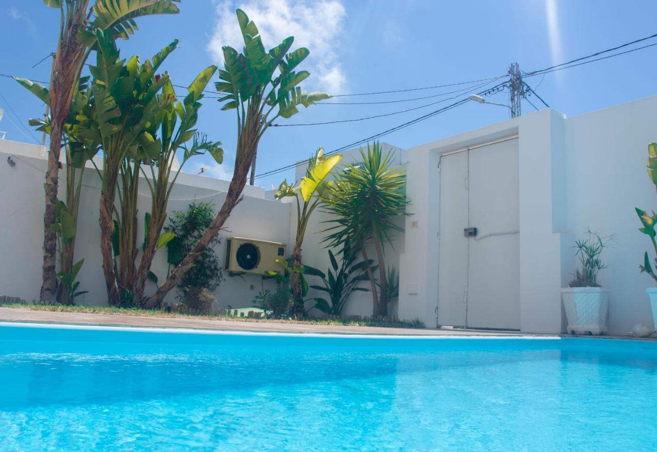 Villa Maison Plain-pied Avec Piscine Chauffée