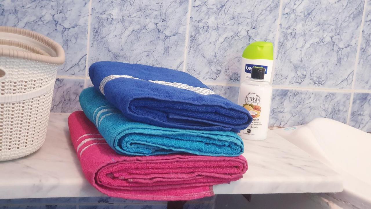 Maison Plain-pied Avec Piscine Chauffée Villa Tunis